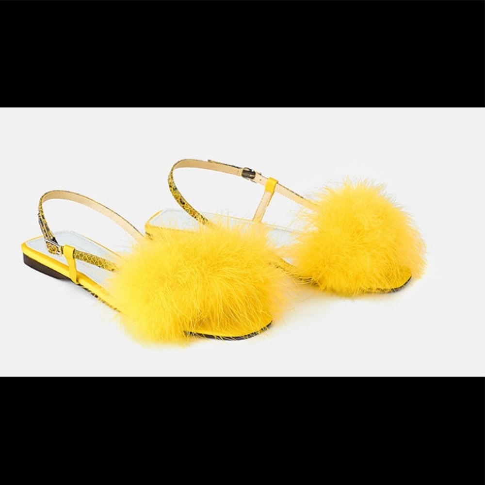 Zara Blue Collection Yellow Feather Sandals Size 9 - Picture 11 of 12